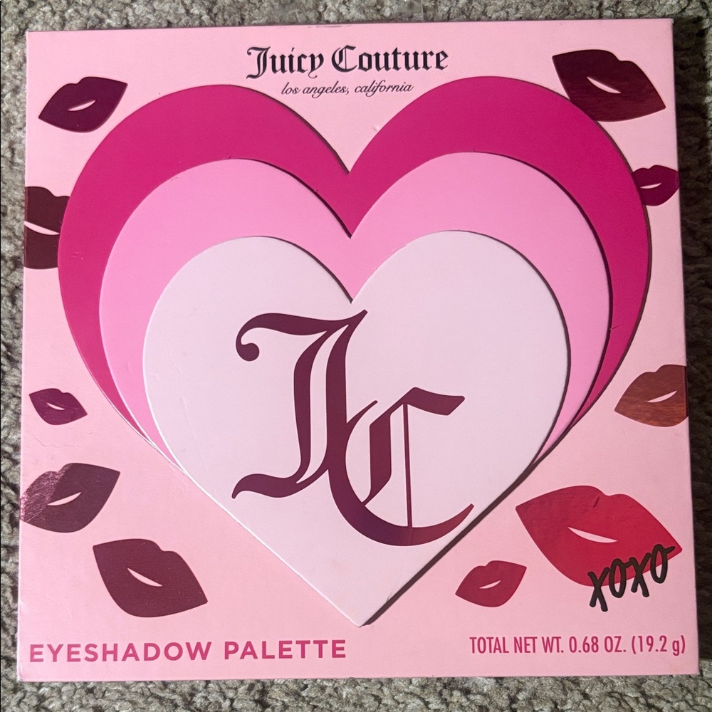 Juicy Couture Pink Gradient Heart Eyeshadow Palette